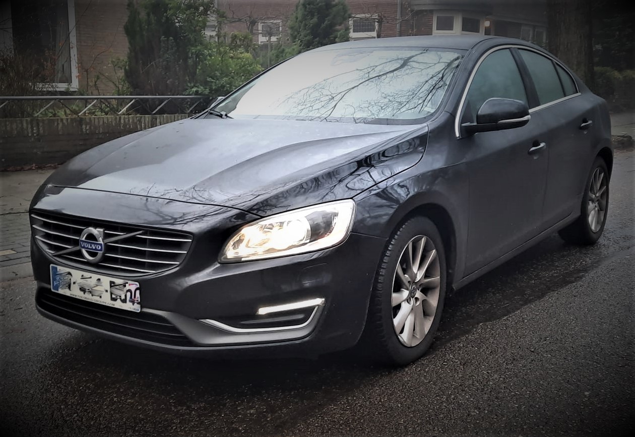 Volvo S60 Summum D4